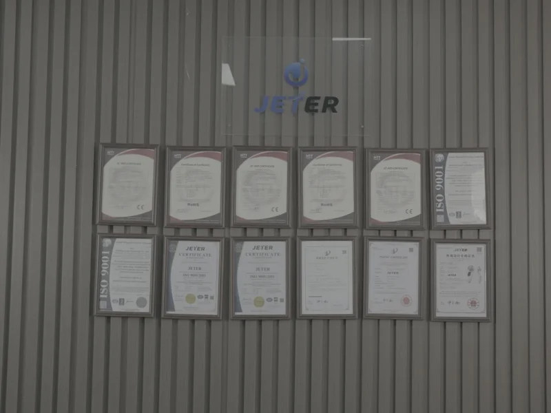 How Should Overseas Brands Work With a Low MOQ OEM Supplier?